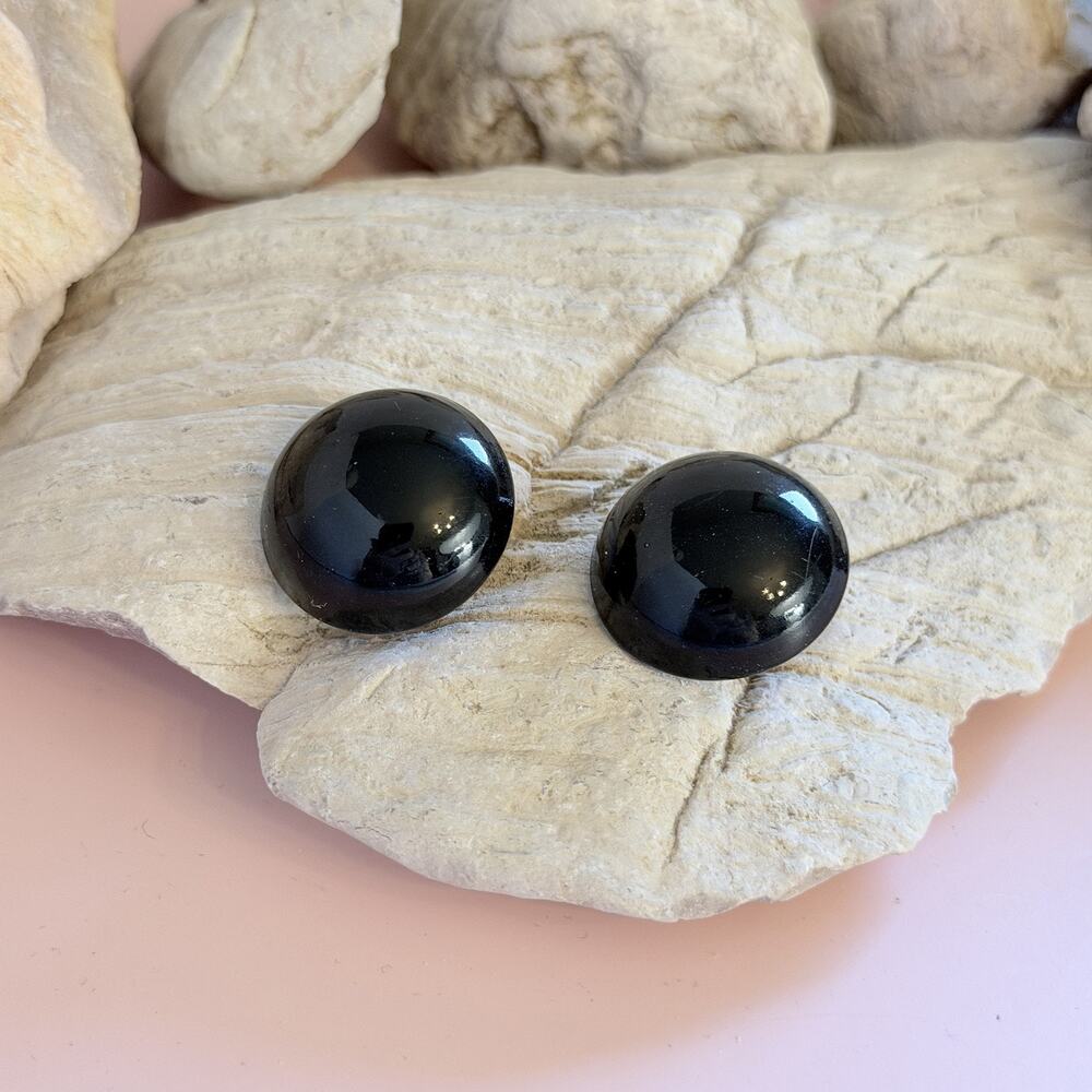 Fashion Classic Vintage 1980s Black Acrylic 1" Clip-On Button Earrings
